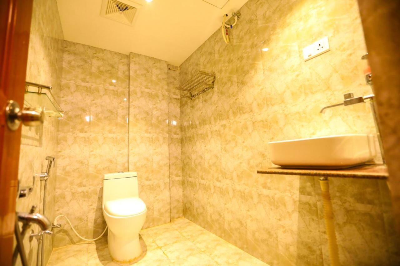 فندق Nitheesh Residency كانتشيبورام المظهر الخارجي الصورة